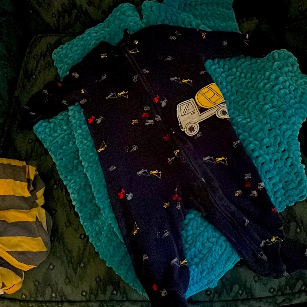 One piece baby pajamas 3-6 months